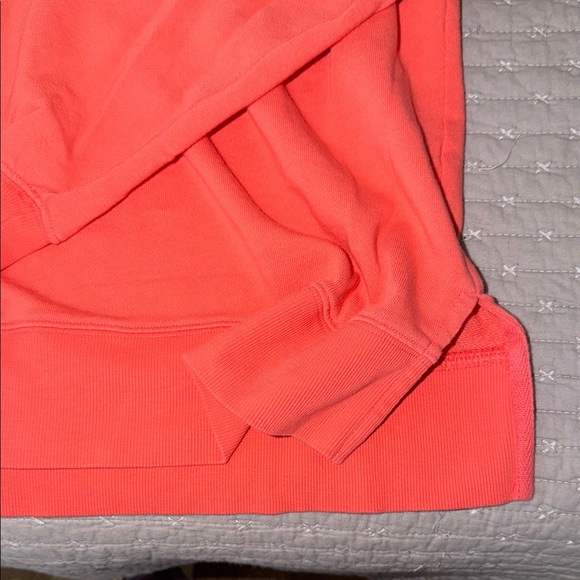 Old Navy Bright Coral V-Neck Pullover - Picture 4 of 6